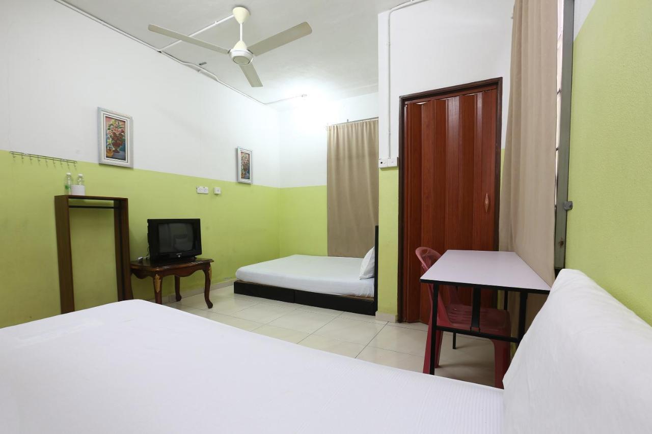 Rvh Hotel קוטה בארו מראה חיצוני תמונה